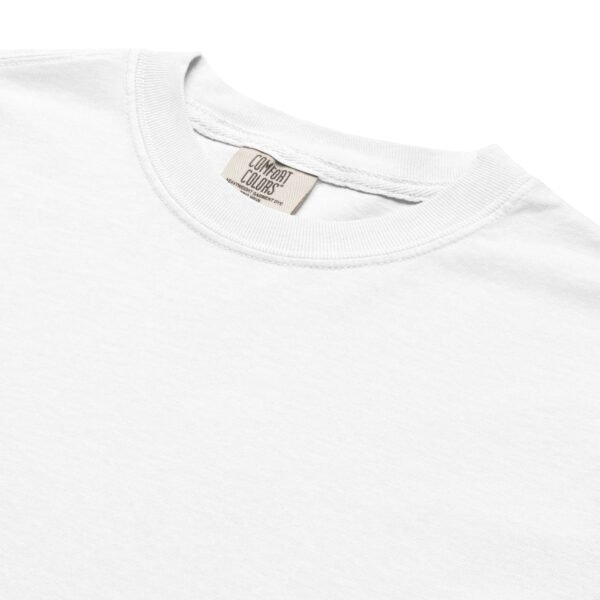 Unisex garment-dyed heavyweight t-shirt